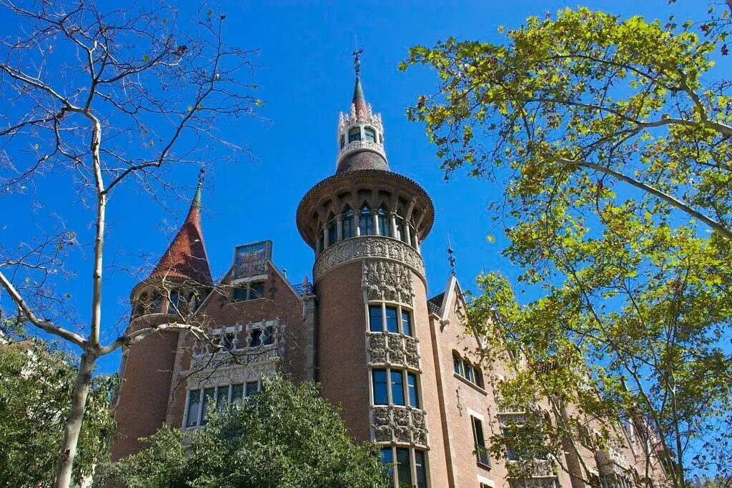 casa de les punxes img