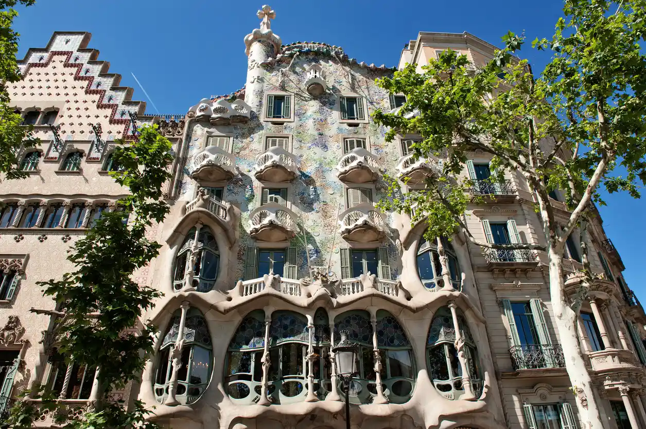 ibarcelona bike tours gaudí